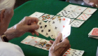 Karten spielen - Entspannung für die Senioren